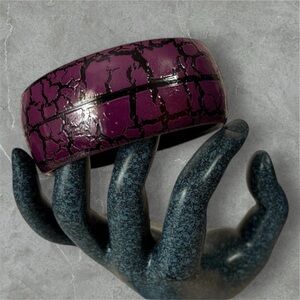 NWT Purple Crackle Leather-Look Acrylic Bangle